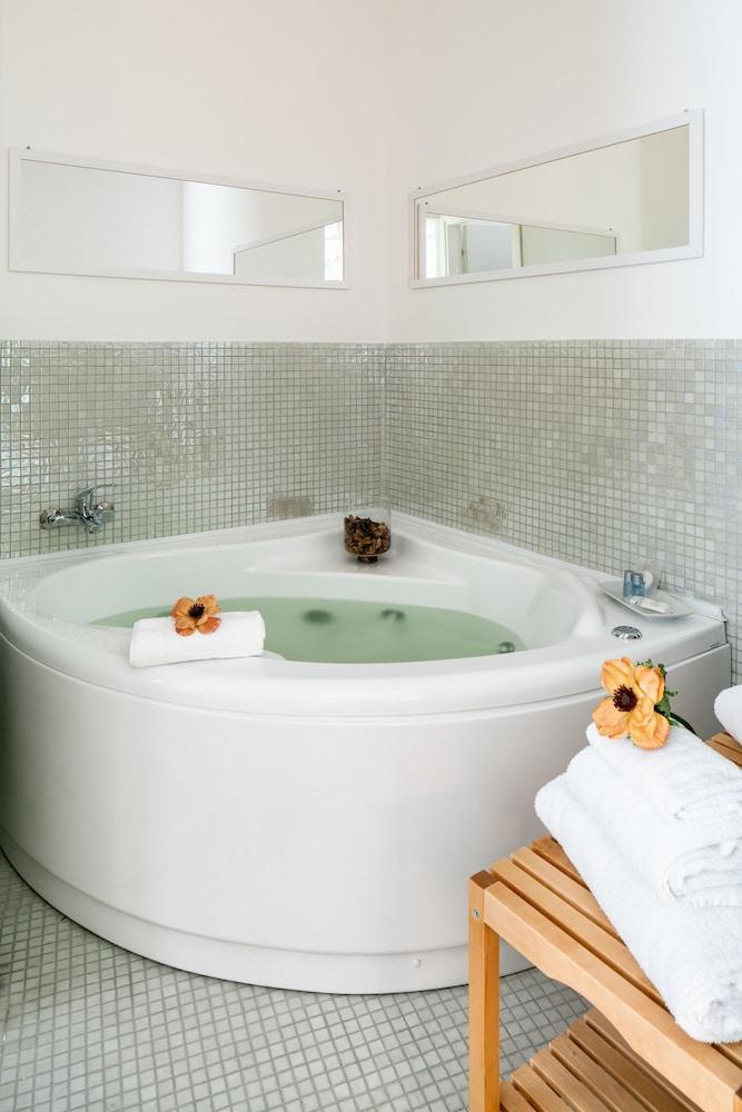Fior Di Loto Bed & Breakfast Cagliari